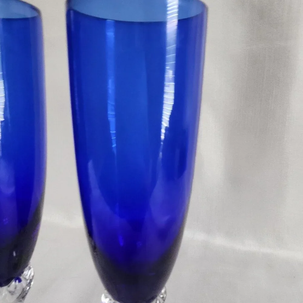 Elegant Blue Crystal Champagne Flutes With Clear Textured Stems Set Of 4 8.5